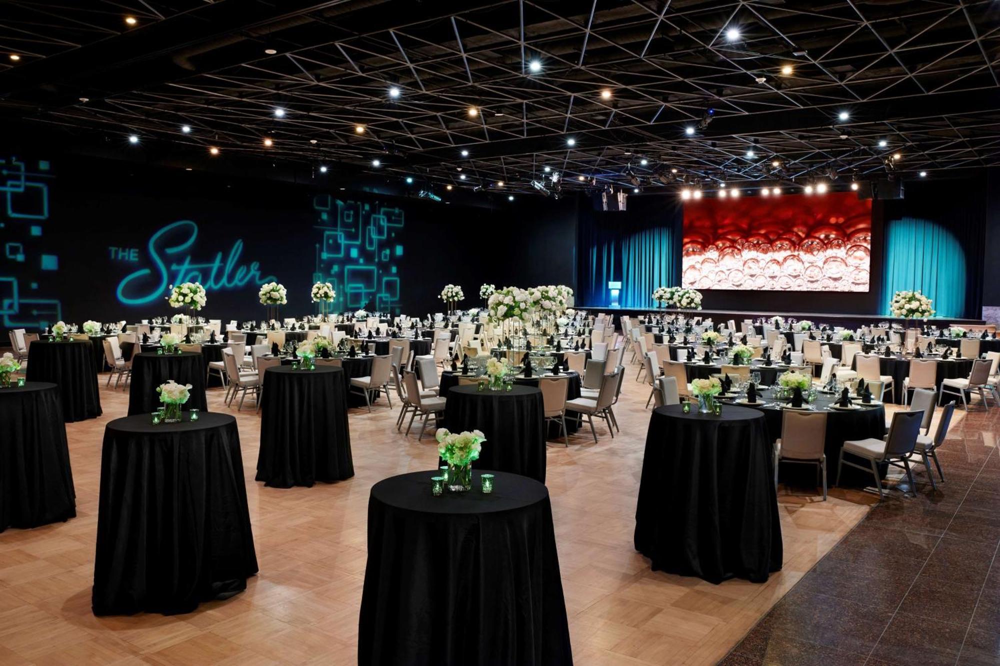 The Statler Dallas, Curio Collection By Hilton Exterior photo
